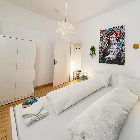 דירה Fabelhafte Zum Wohlfuehlen Mit Junik