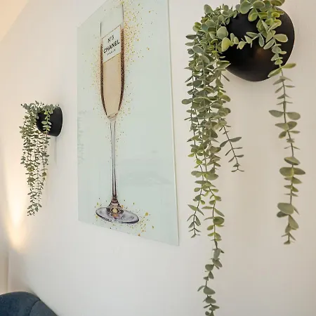 דירה Fabelhafte Zum Wohlfuehlen Mit Junik דיסבורג